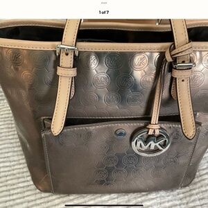 Michael Kors Purse Black Monogram Logo Glossy Shiny MK Jet Set Tote Handbag